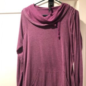 Gaiam Sweatshirt